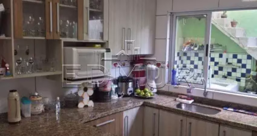 Casa com 2 quartos à venda no Jardim das Maravilhas, Santo André 