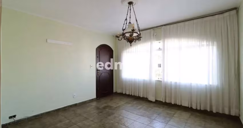 Casa com 3 quartos para alugar na Vila Camilópolis, Santo André 