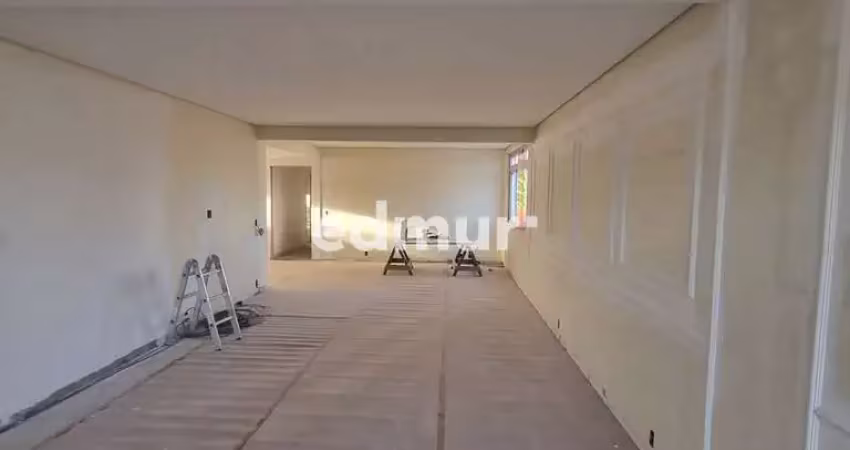 Apartamento com 4 quartos para alugar na Vila Assunção, Santo André 