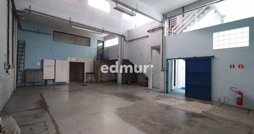 Barracão / Galpão / Depósito com 6 salas para alugar no Sítio dos Vianas, Santo André 