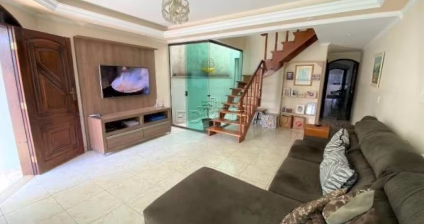 Casa com 3 quartos à venda no Jardim Las Vegas, Santo André 