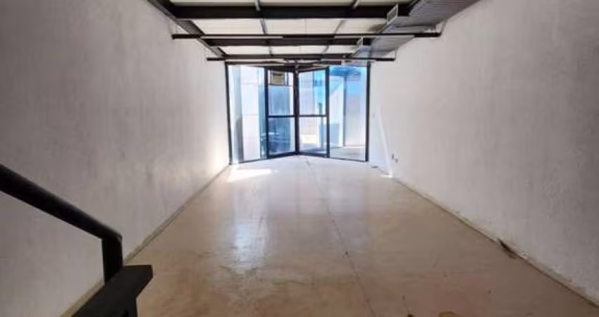 Venda ou Aluguel - Prédio Comercial no Centro Comercial de Alphaville