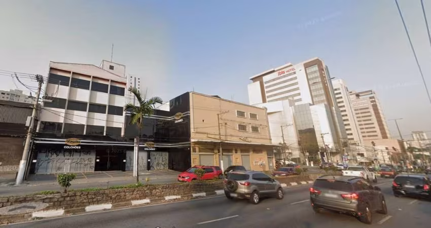 Sala comercial de 400 metros na Avenidas dos Autonomistas