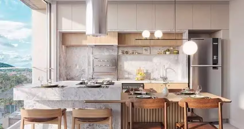 Apartamento em Caiobá com 2 suítes