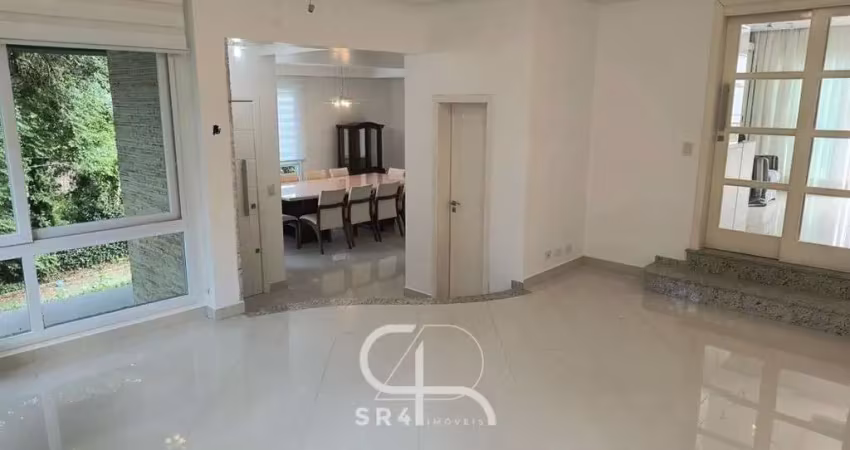 Casa em condomínio fechado com 5 quartos para alugar na Rua Eduardo Sprada, 3083, Campo Comprido, Curitiba