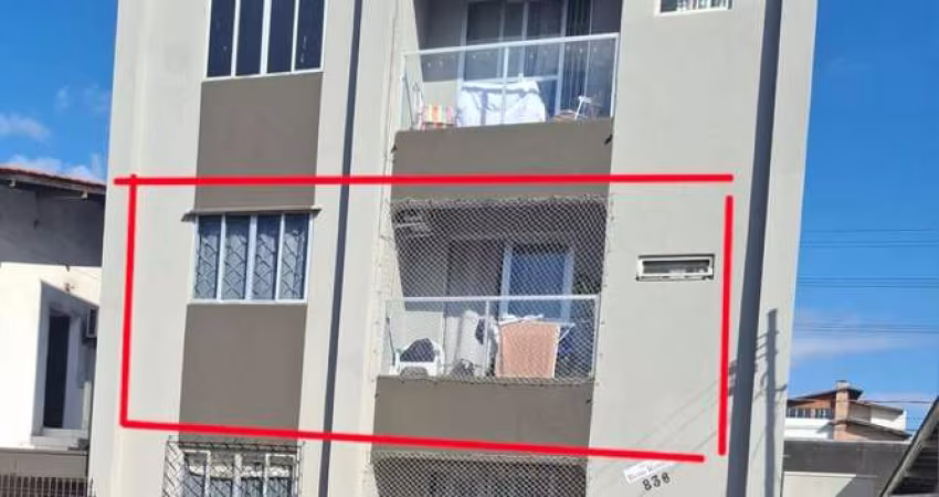 Apto 02 dormitorios proximo ao mar em Balneario Camboriu - Oportunidade