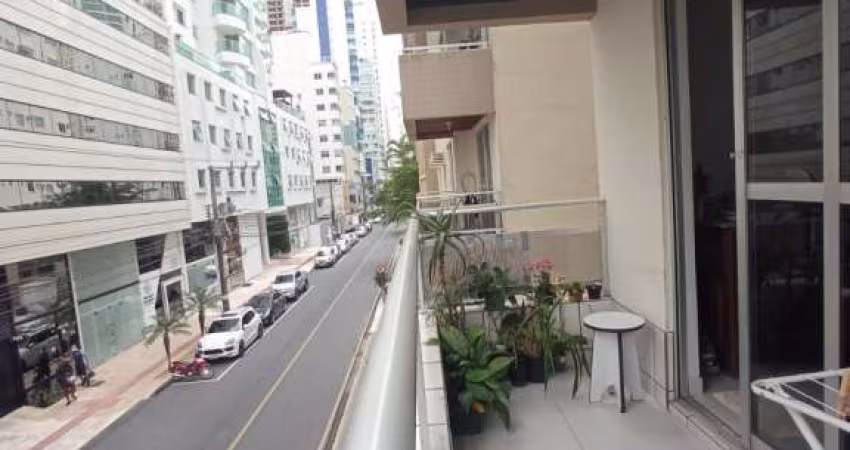 Apartamento 3 dormitórios à venda Centro Balneário Camboriú/SC