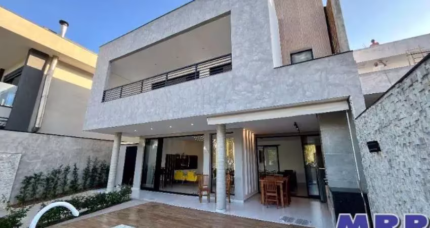 Casa frente mar na praia da lagoinha em ubatuba. alto padrão. 6 suítes.