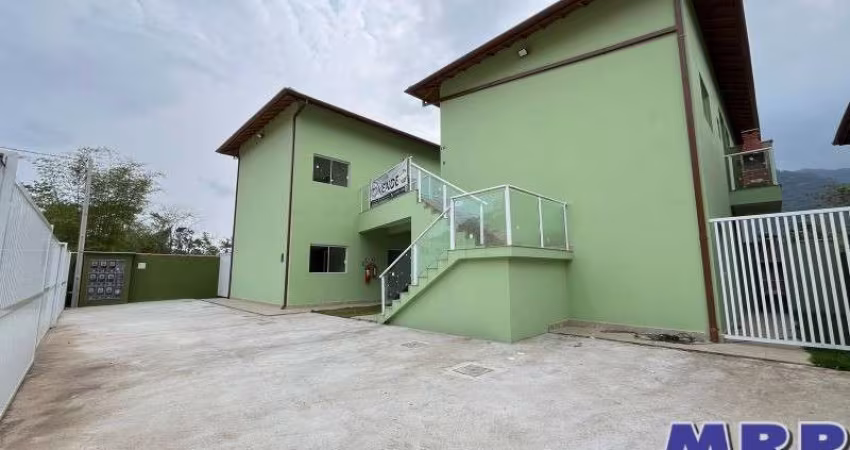 Apartamento novo à venda em Ubatuba. Praia da Lagoinha. 2 dormitórios. Aceita financiamento.