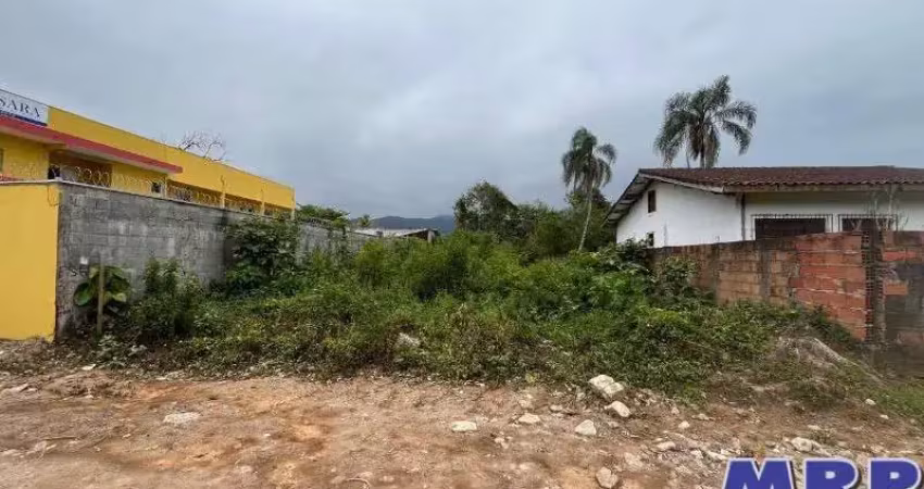 Terreno à venda em ubatuba no bairro da maranduba. 432m². documentação ok.