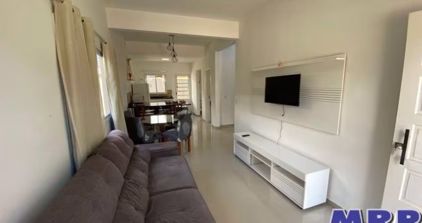 Casa na Praia da Maranduba em Ubatuba. 4 dormitórios. Aceita financiamento.