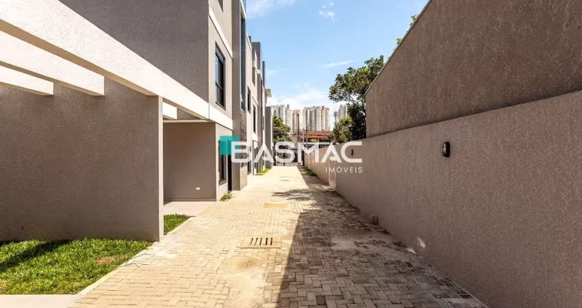 Casa em condomínio fechado com 3 quartos à venda na Rua Eduardo Sprada, 4163, Campo Comprido, Curitiba