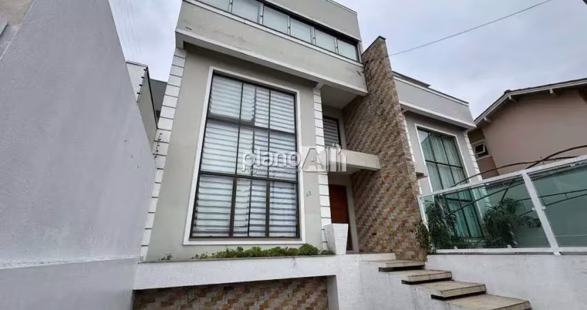 Casa à venda, com 174m², 3 quartos 1 suíte - dom feliciano - gravataí / rs por r$ 744.000,00