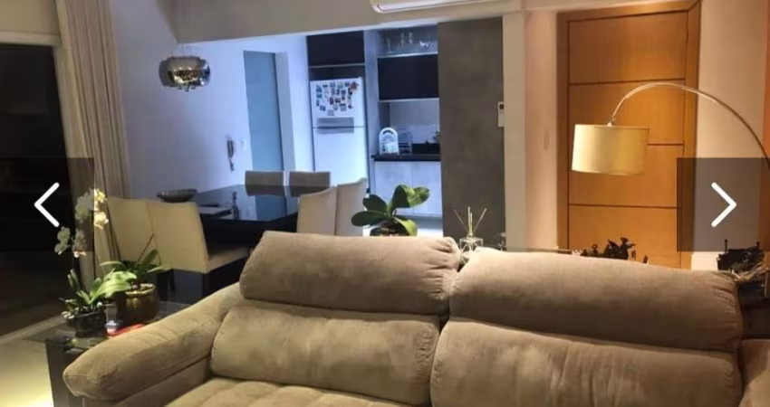 Apartamento em Vila Lacerda  -  Jundiaí