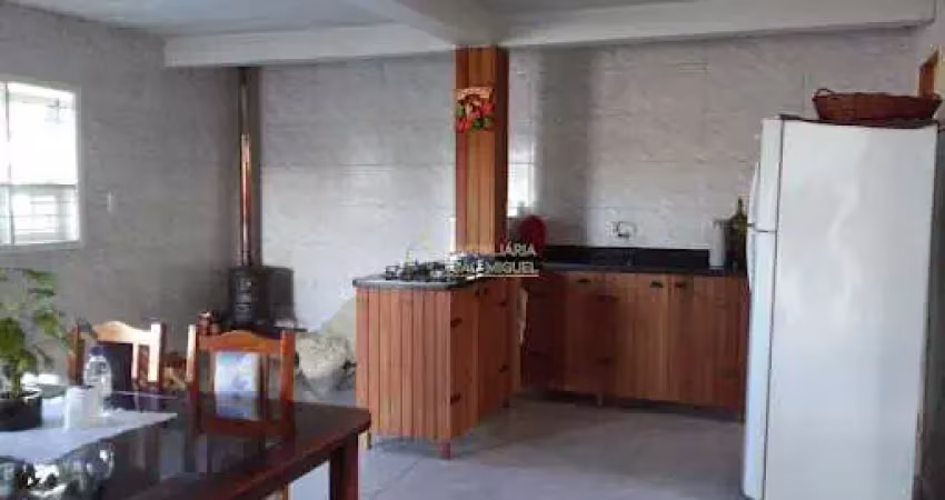 Casa com 1 quarto, à venda em dois irmãos, travessão
