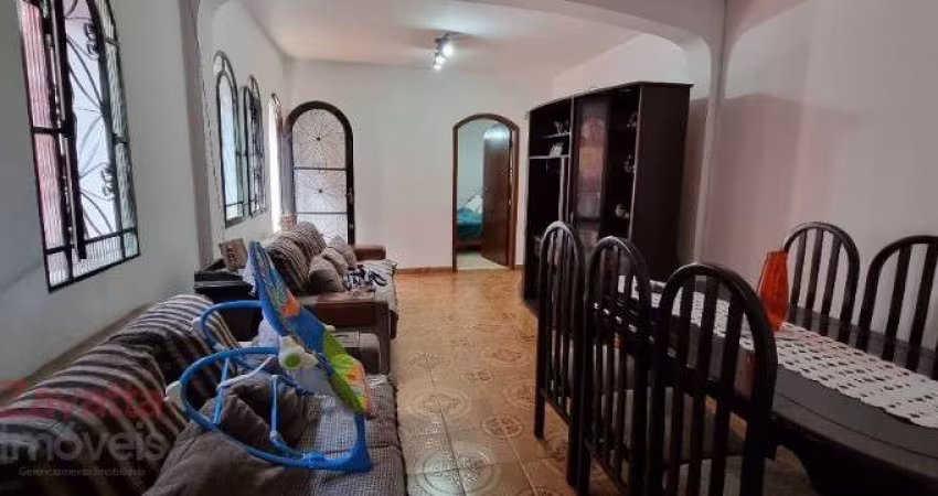 Casa à Venda no bairro da Vila Medeiros com 3 dormitórios