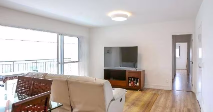 Apartamento à Venda na Água Branca com 168 m², 3 Quartos e 3 Vagas