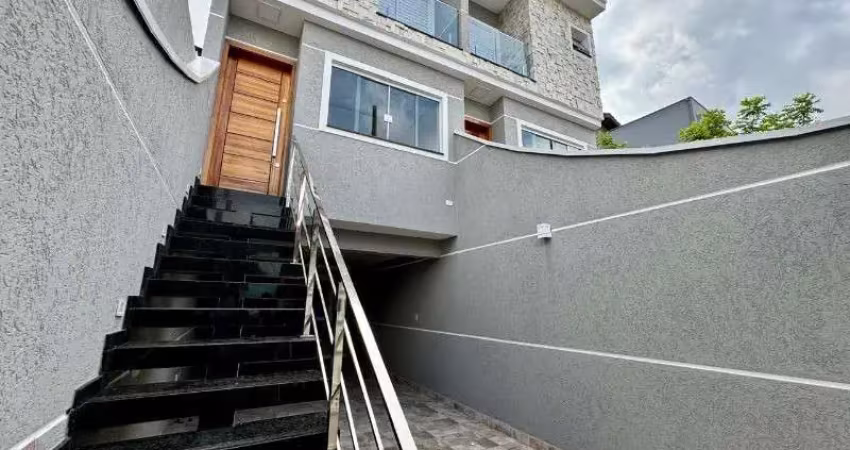 Casa à venda em São Paulo-SP, Vila Medeiros: 3 quartos, 1 suíte, 2 salas, 2 banheiros, 2 vagas de garagem, 150 m². Aproveite!