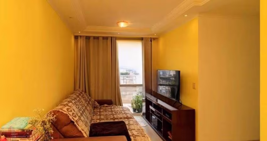 Apartamento à venda em São Paulo-SP, Vila Paiva: 3 quartos, 1 suíte, 2 salas, 2 banheiros, 1 vaga de garagem, 62m² de área