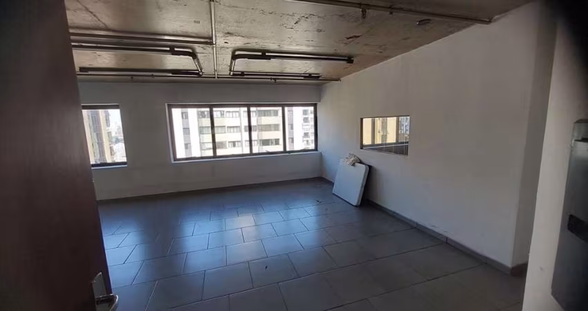 Sala comercial à venda na Avenida Ibijaú, 331, Indianópolis, São Paulo