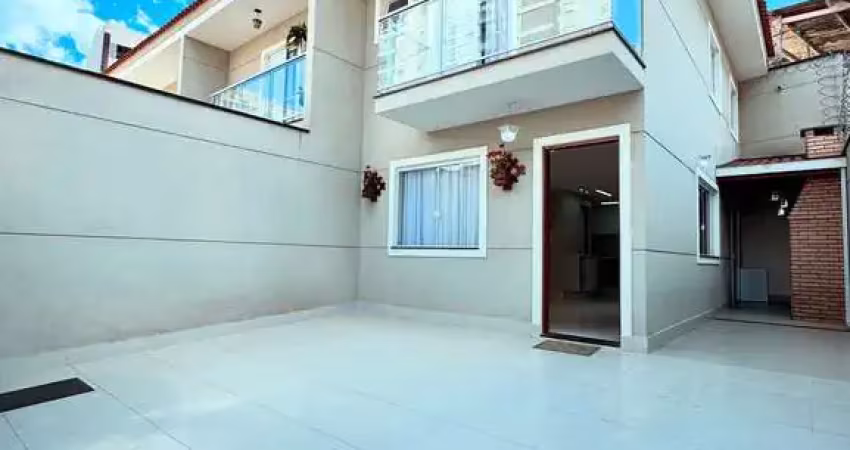 Casa à venda na vila nivi, com 3 quartos, 1 suíte, 3 banheiros, 2 vagas, 100m²