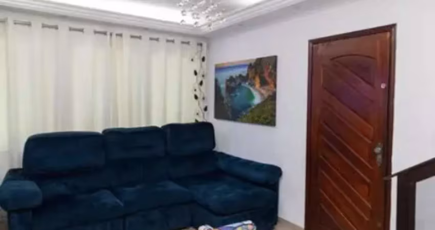 Casa à venda com 110m², 3 quartos sendo 1 suíte e 2 vagas.