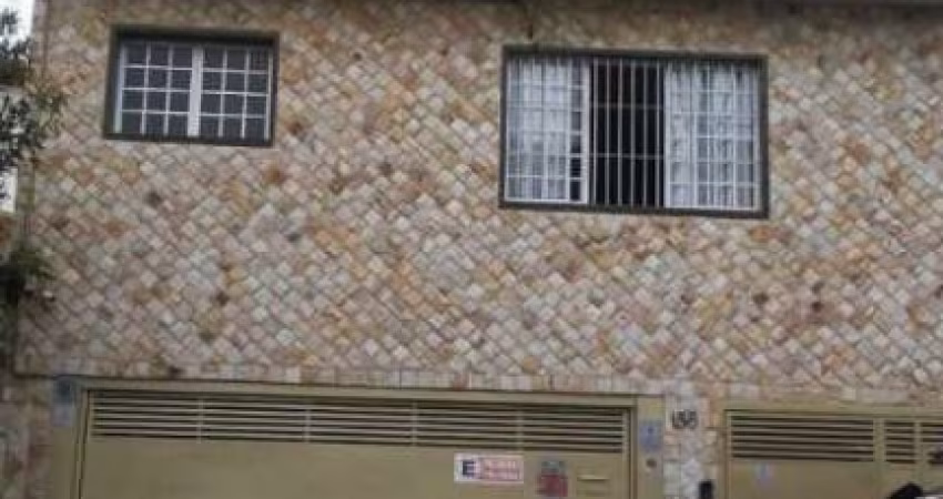LINDO SOBRADO A VENDA EM UMA OTIMA LOCALIZAÇÃO