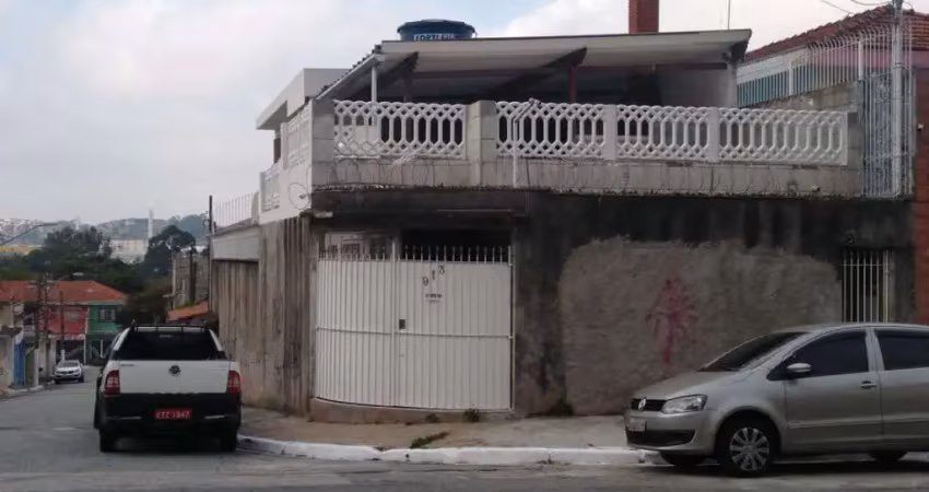 Sobrado à venda v. antonieta 4 dormitórios sendo 1 suíte, 3 vagas. aceita financiamento.