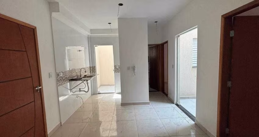 Apartamento 2 Dormitórios com quintal - Vila Carrão