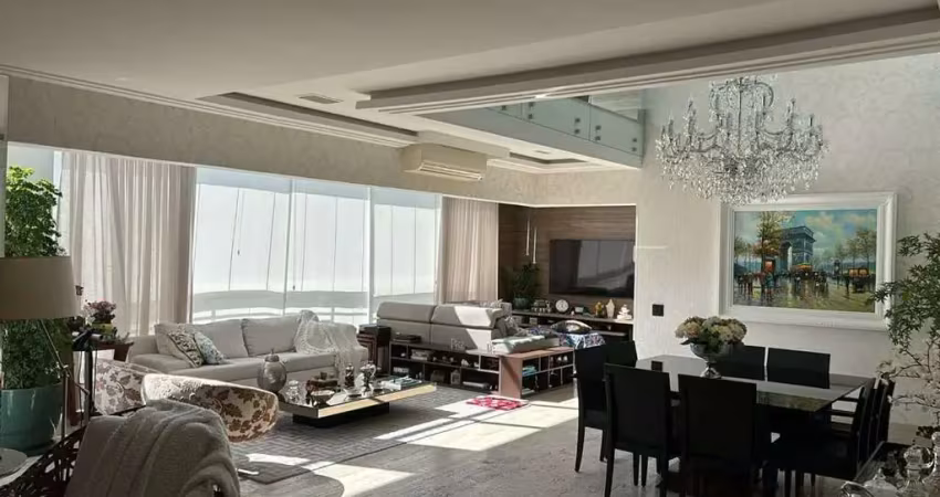 Cobertura 345m² com 4 dorm ( 3 suítes + 1 escritório ) e 5 vagas