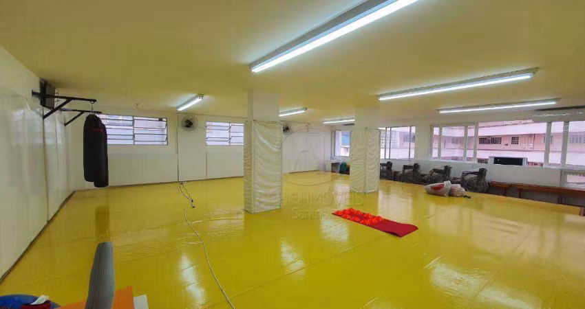 Sala Comercial à venda no Gonzaga em Santos