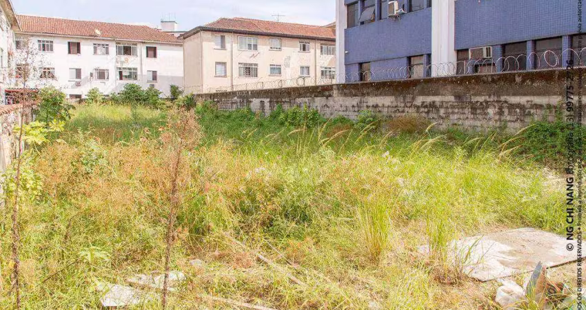 Terreno à venda no Macuco, Santos 