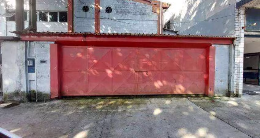 Galpão à venda no Estuário em Santos