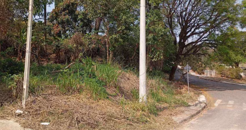 Terreno à venda no Jardim Placidolandia, Serra Negra 