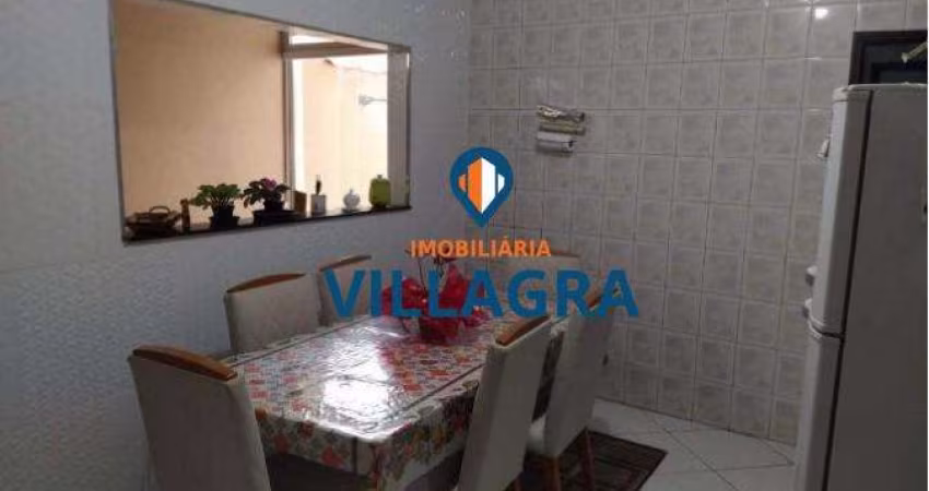 Casa para Venda em São José dos Campos, Residencial União, 2 dormitórios, 1 banheiro, 2 vagas