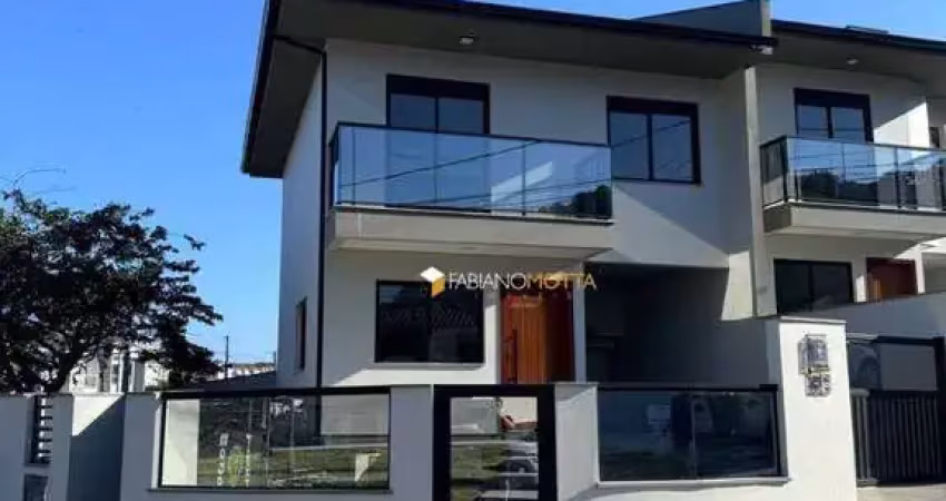 Sobrado com 3 dormitórios à venda, 107 m² por r$ 649.000,00 - potecas - são josé/sc