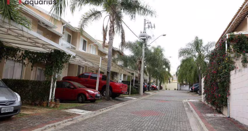 Sobrado com 3 dormitórios à venda, 100 m² por R$ 900.000,00 - Urbanova - São José dos Campos/SP