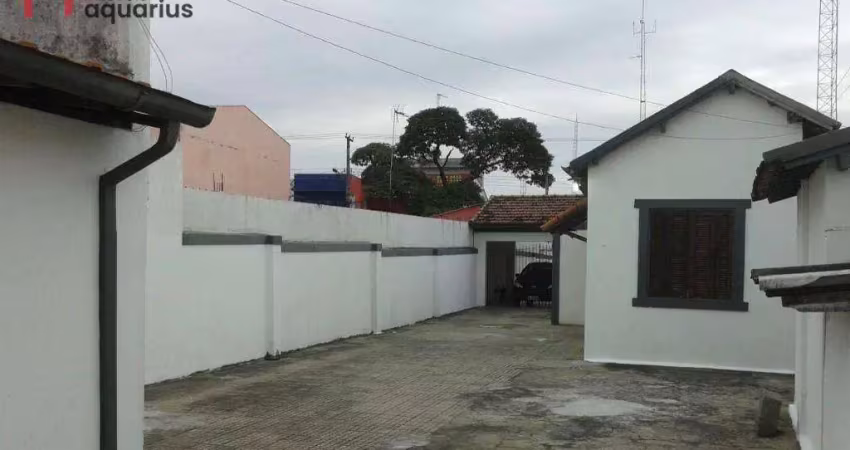 Casa com 3 dormitórios à venda, 244 m² por r$ 880.000,00 - centro - jacareí/sp