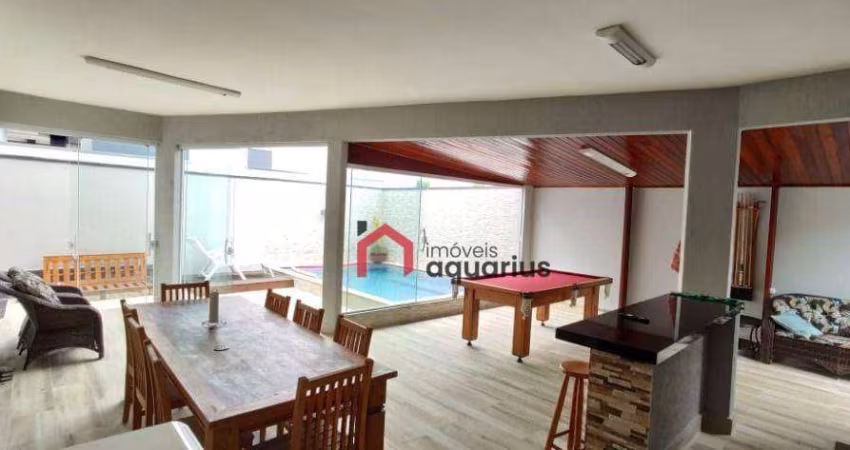 Sobrado com 3 dormitórios à venda, 256 m² por R$ 1.390.000,00 - Condomínio Terras do Vale - Caçapava/SP