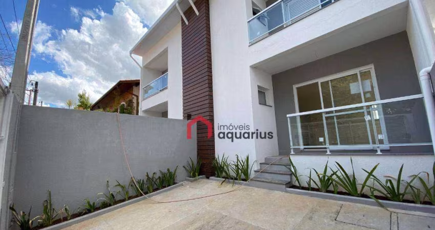 Sobrado com 3 dormitórios à venda, 135 m² por R$ 780.000,00 - Jardim das Indústrias - São José dos Campos/SP
