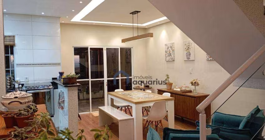 Casa com 3 dormitórios à venda, 239 m² por R$ 690.000,00 - Jardim Terras de Santa Helena - Jacareí/SP