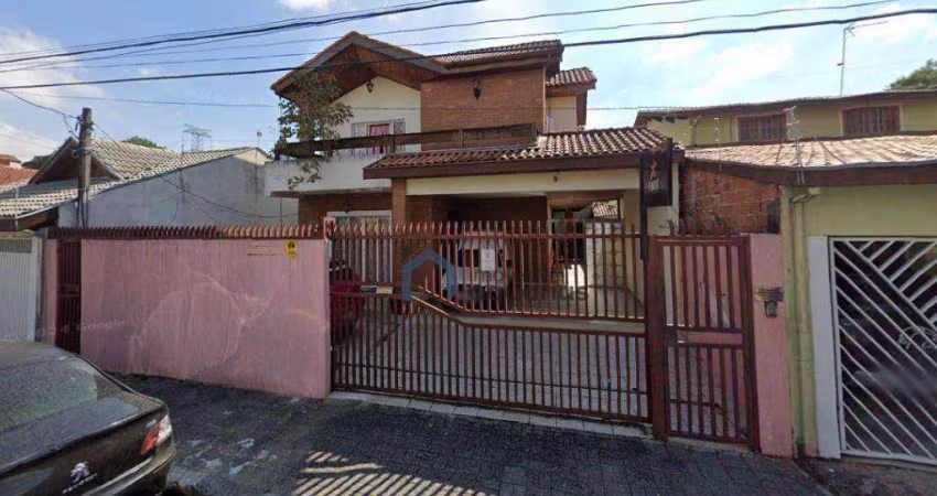 Sobrado com 5 dormitórios à venda, 162 m² por R$ 1.390.000,00 - Vila Betânia - São José dos Campos/SP