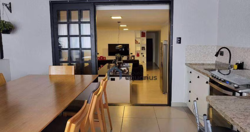 Sobrado à venda, 188 m² por R$ 860.000,00 - Jardim Portugal - São José dos Campos/SP