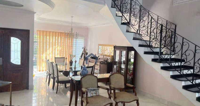 Sobrado com 4 dormitórios à venda, 296 m² por R$ 2.400.000 - Jardim Apolo - São José dos Campos/SP