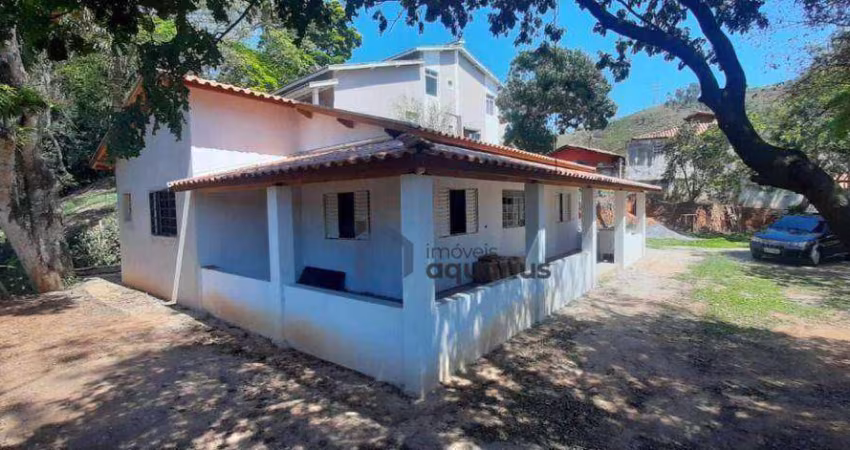 Chácara com 3 dormitórios à venda, 1405 m² por R$ 1.060.000,00 - Vila São Germano - Paraibuna/SP
