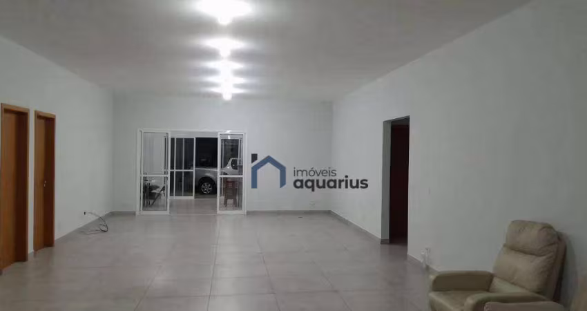 Casa com 3 dormitórios, 350 m² - venda por r$ 2.200.000,00 ou aluguel por r$ 10.816,67/mês - parque mirante do vale - jacareí/sp