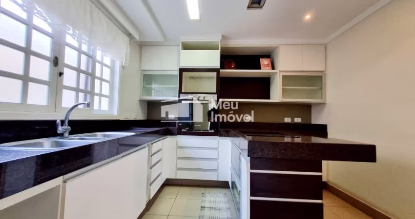 Aluguel: Casa Sobrado 3 Dormitórios (1 Suíte) – Condomínio Solare – Jardim Santa Maria, Jacareí/SP