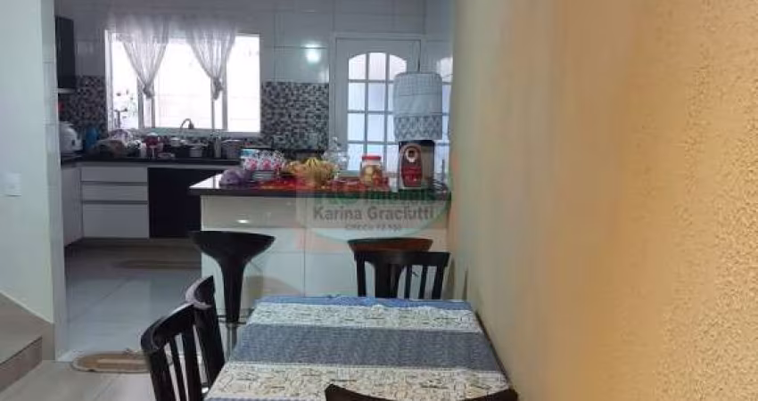 LINDO SOBRADO PLANEJADO E DECORADO | 2 SUÍTES | HIDRO | CLOSET | SACADA - 1 VAGA DE GARAGEM - 100 MTS - A VENDA - CONDOMÍNIO MARACANÃ - SANTO ANDRÉ/SP.