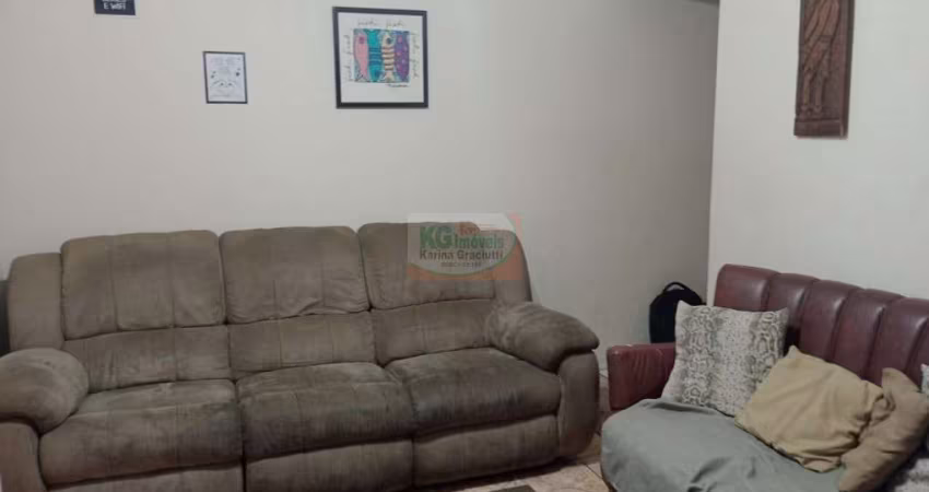 CASA TÉRREA COM 2 DORM | QUINTAL | CHURRASQUEIRA | 2 VAGAS - PRÓX. AO PARQUE GUARACIABA