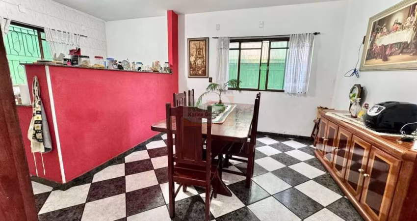 LINDA CASA  COM  330M²  A VENDA POR R$745.000,00 | 4 DORMITÓRIOS SENDO 1 SUÍTES | VILA JUNQUEIRA- SANTO ANDRÉ / SP